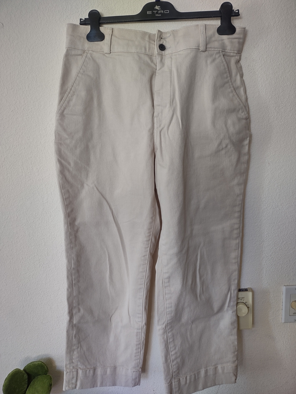 Everlane Men's Cream Straight-Leg Chinos